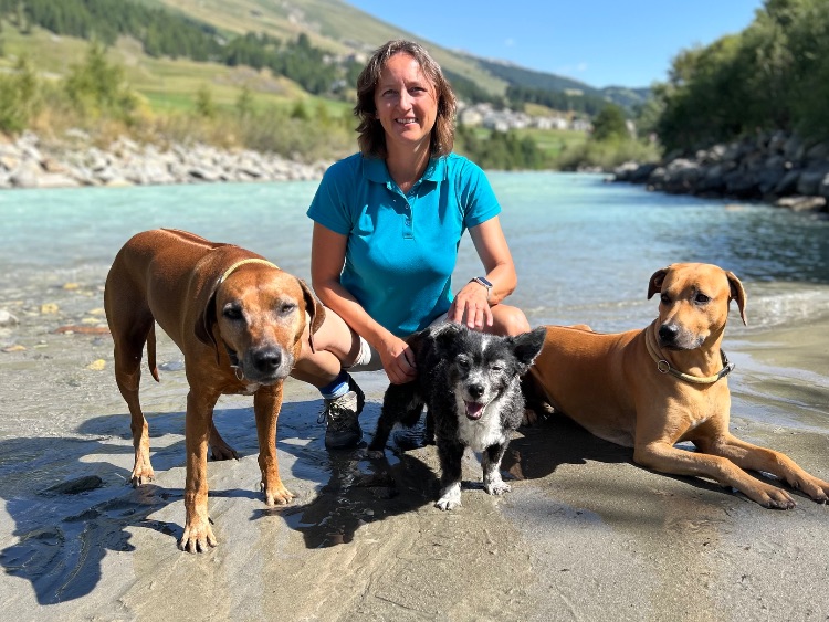 Erika mit Ema, Laika und Winston Erika mit Ema, Laika und Winston